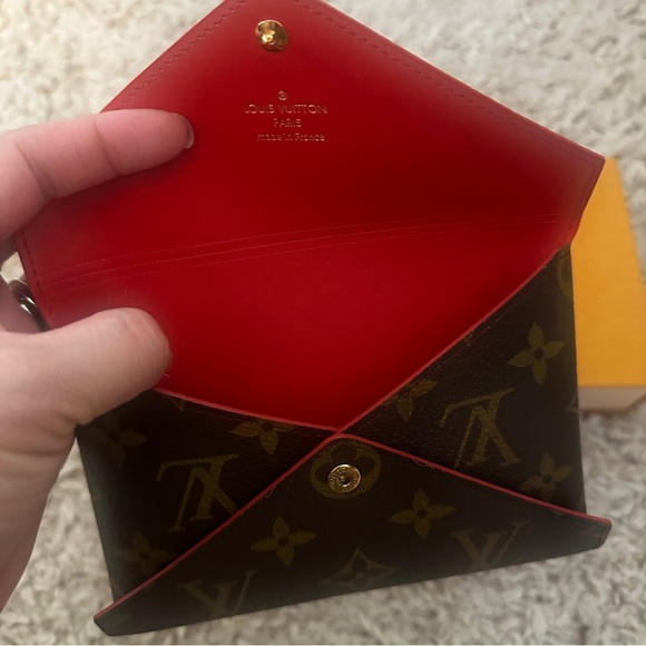 Louis Vuitton Brown Monogram Kirigami - Picture 5 of 13